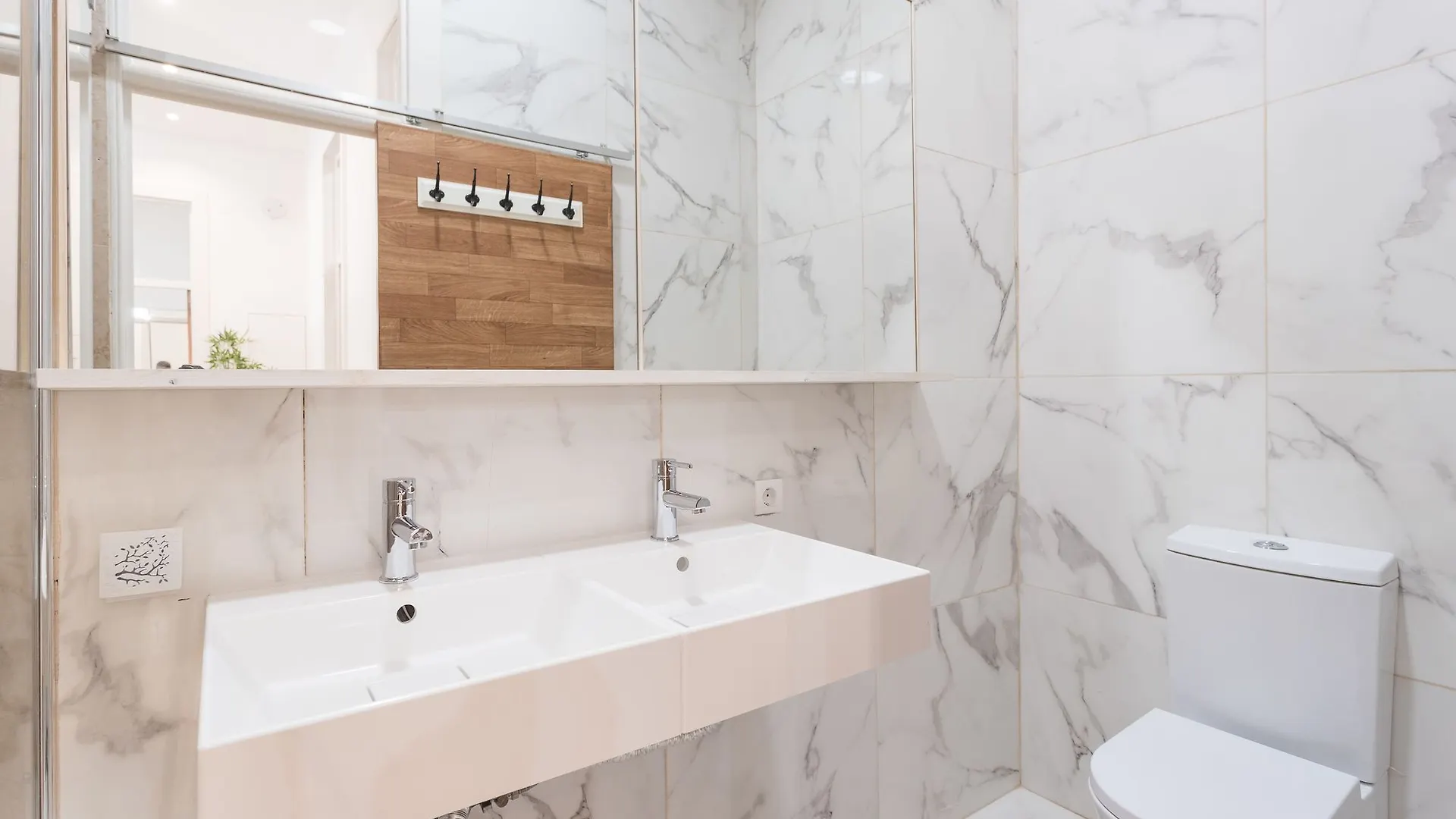 Apartment Modern Baixa By Lu Holidays Lisbon