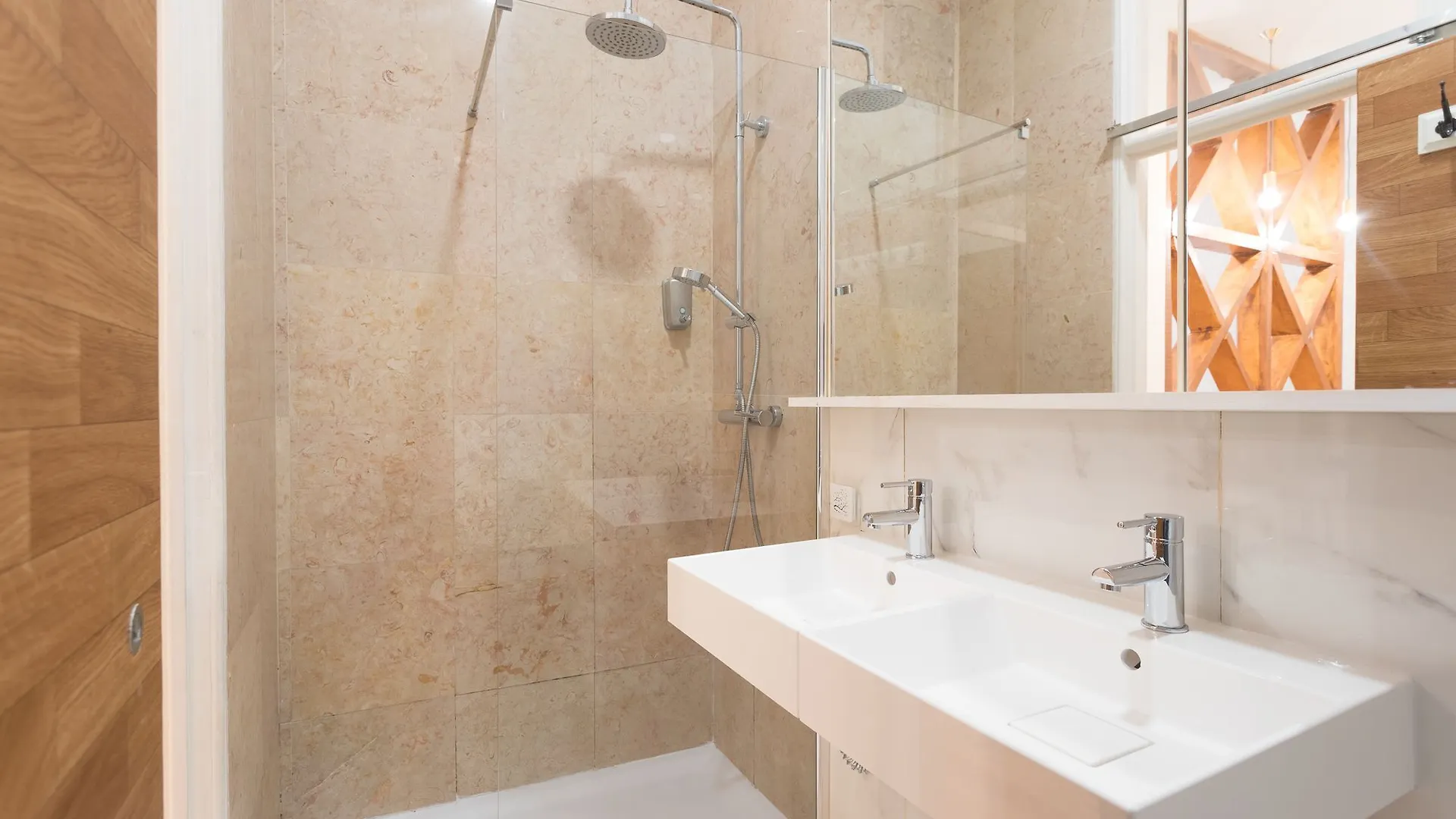 Modern Baixa By Lu Holidays Lisbon