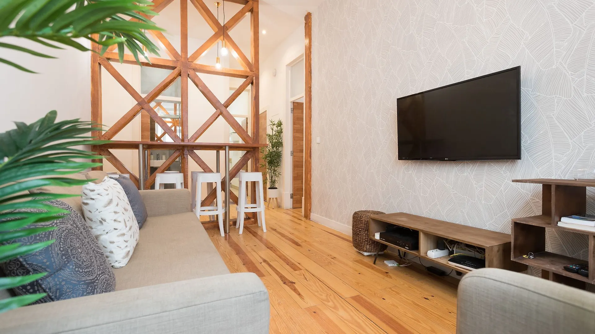Apartment Modern Baixa By Lu Holidays Lisbon Portugal